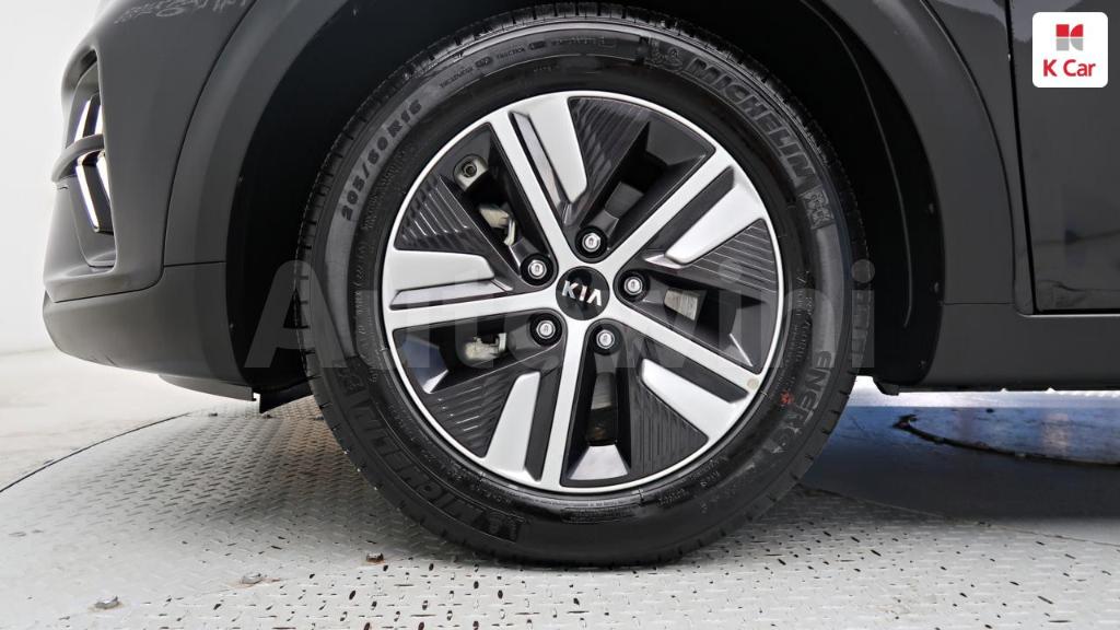 KNACB81CGLA435287 2020 KIA NIRO PRESTIGE-4