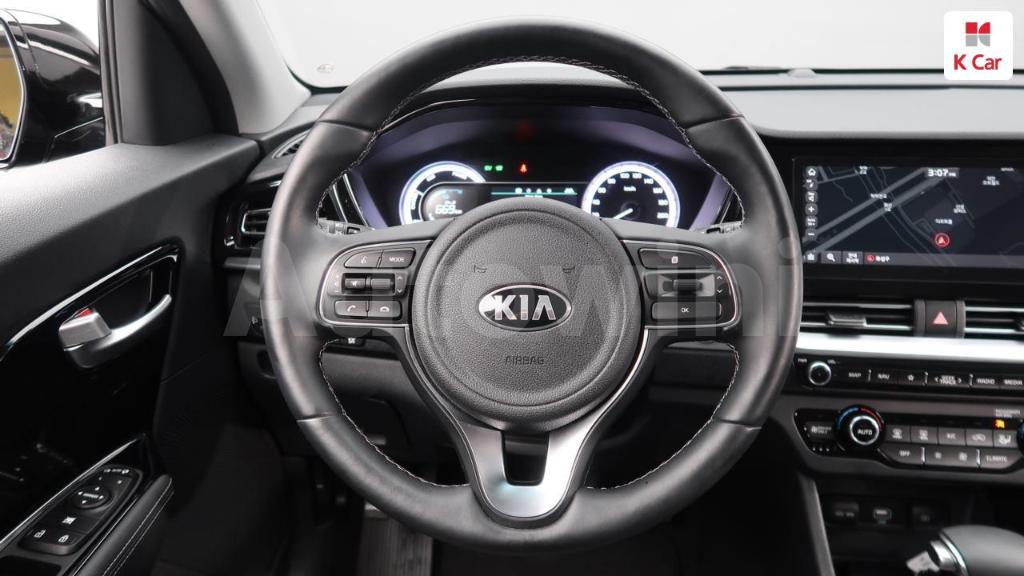 2020 KIA NIRO PRESTIGE - 18