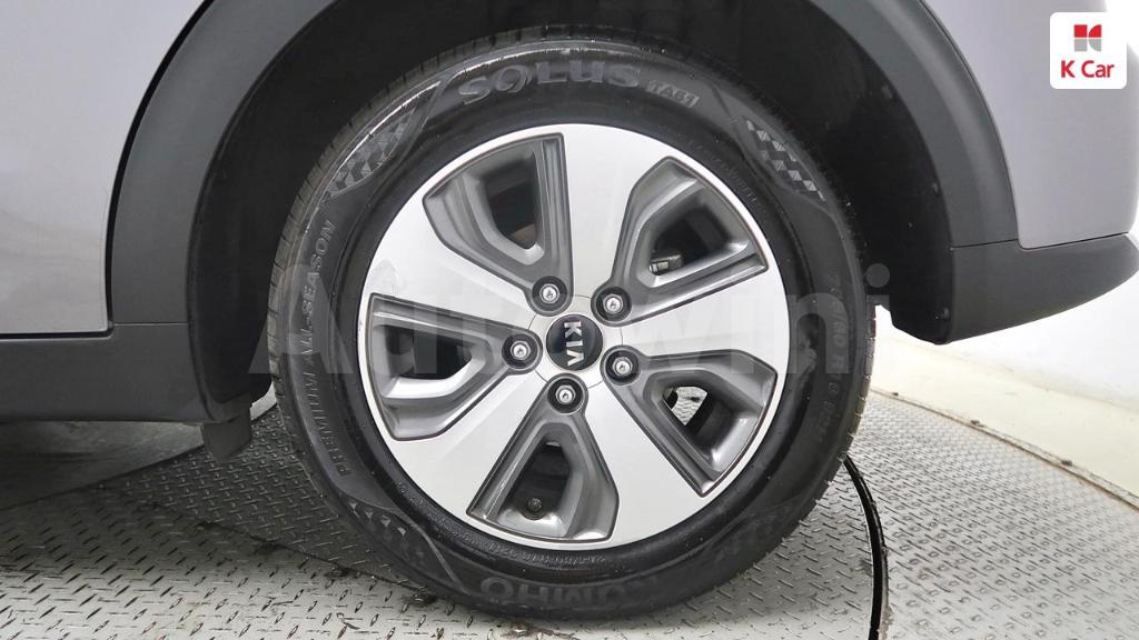 2018 KIA NIRO PRESTIGE - 6