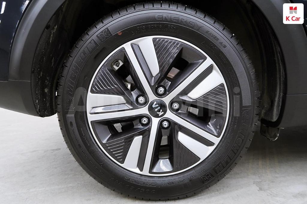 KNACE81CGLA414723 2020 KIA NIRO NOBLESSE SPECIAL-4