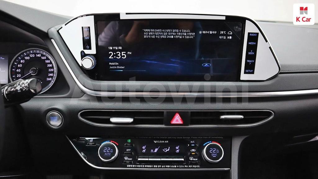 2020 HYUNDAI SONATA DN8 2.0 2.0 GASOLINE - 19