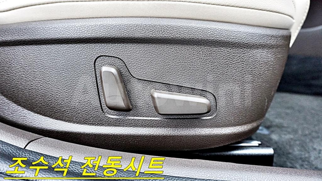 2018 HYUNDAI GRANDEUR IG AZERA 2.4 PREMIUM - 24