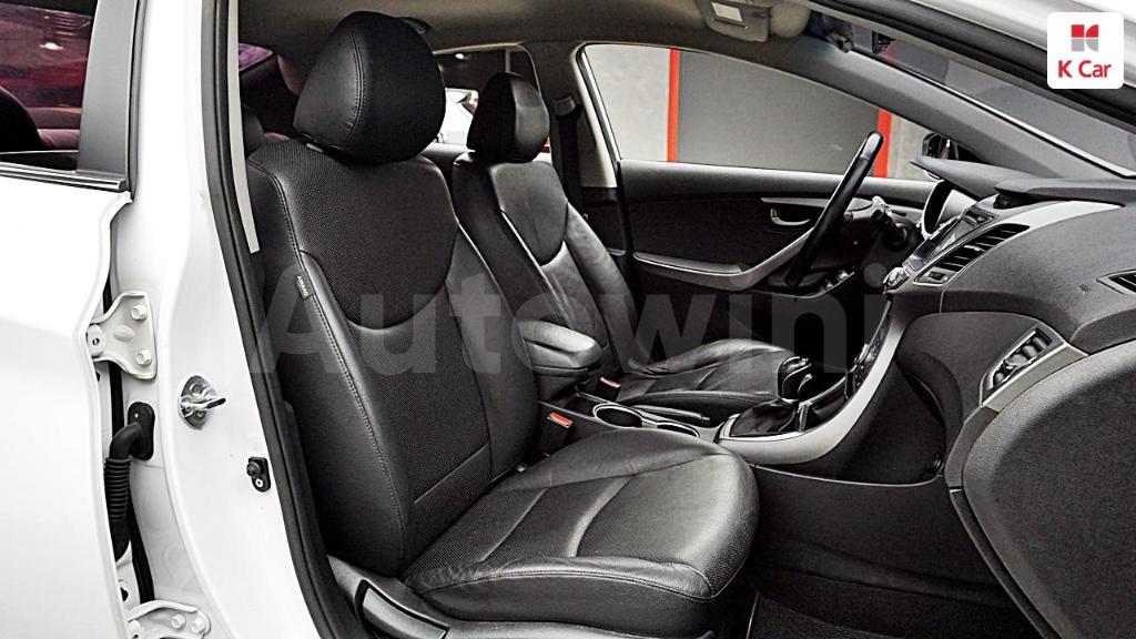 2015 HYUNDAI  AVANTE ELANTRA 1.6 GDI MORDERN - 13