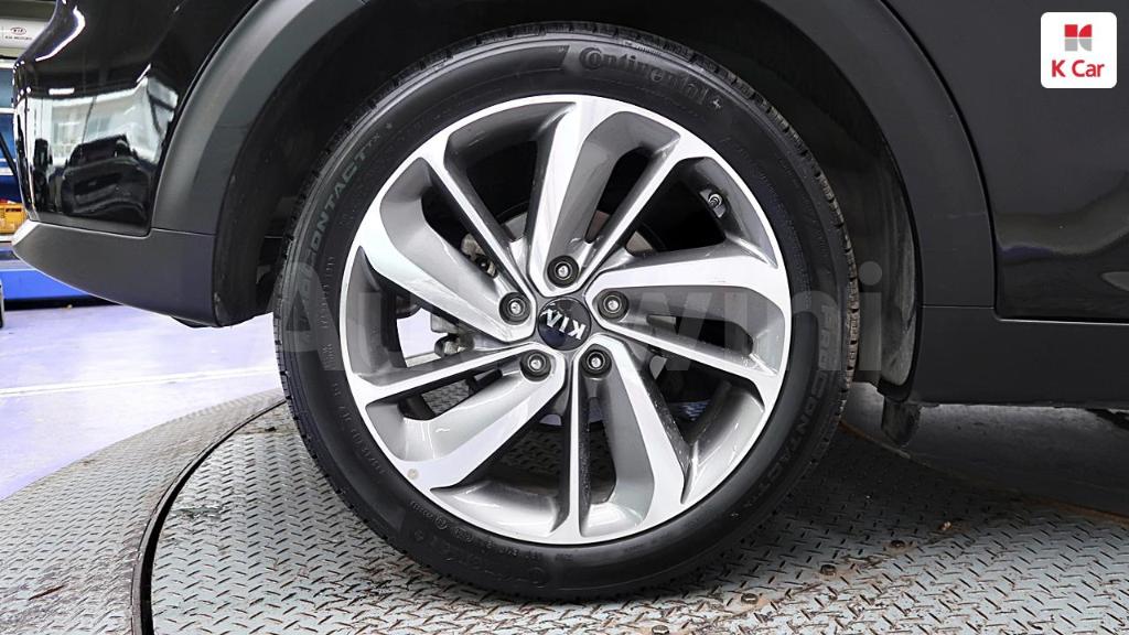 2017 KIA NIRO NOBLESSE - 7