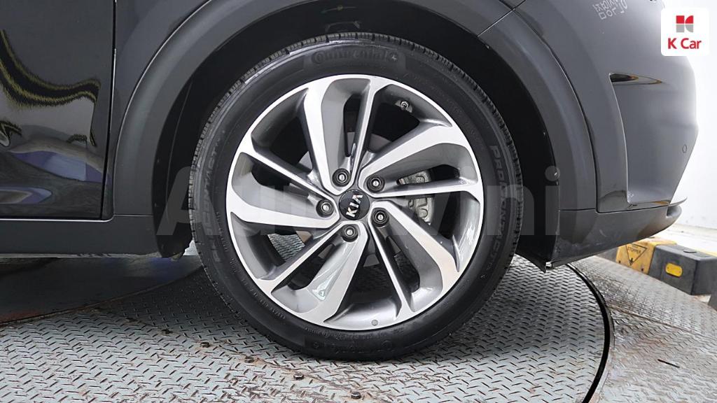 2017 KIA NIRO NOBLESSE - 8