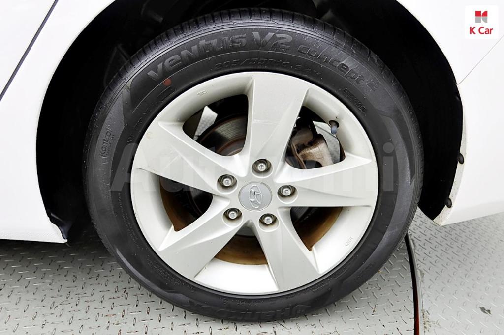 KMHDG41DBDU676717 2013 HYUNDAI AVANTE MD ELANTRA M16 GDI SMART-5