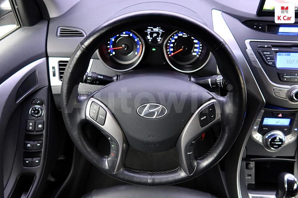 2013 HYUNDAI AVANTE MD ELANTRA M16 GDI SMART - 12