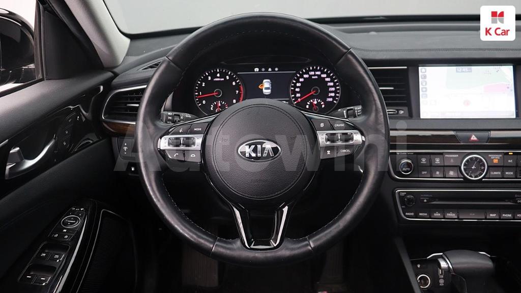 2018 KIA  K7 CADENZA 3.0 LPI PRESTIGE - 18