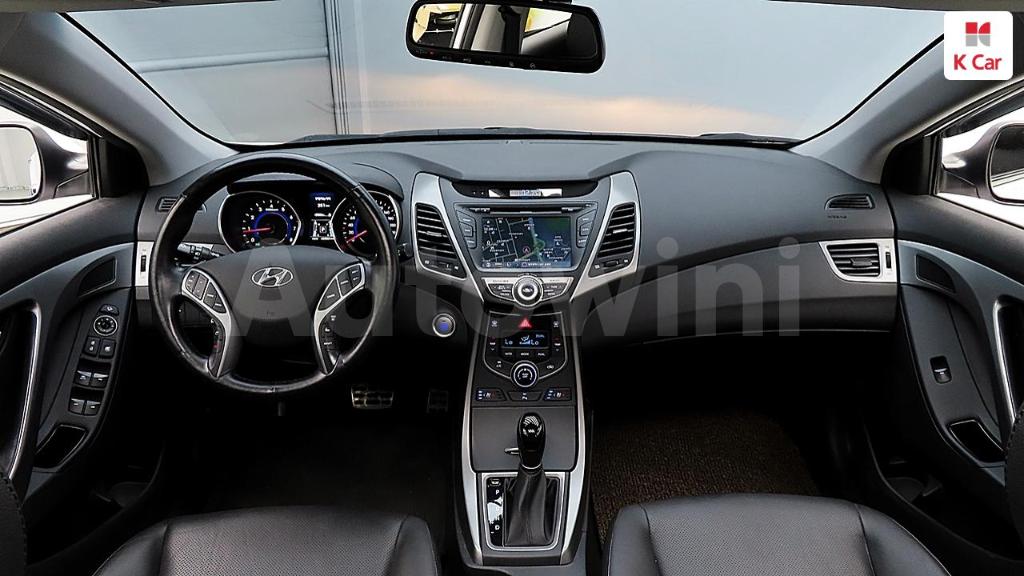 2016 HYUNDAI  AVANTE ELANTRA 1.6 GDI LIMITED - 7