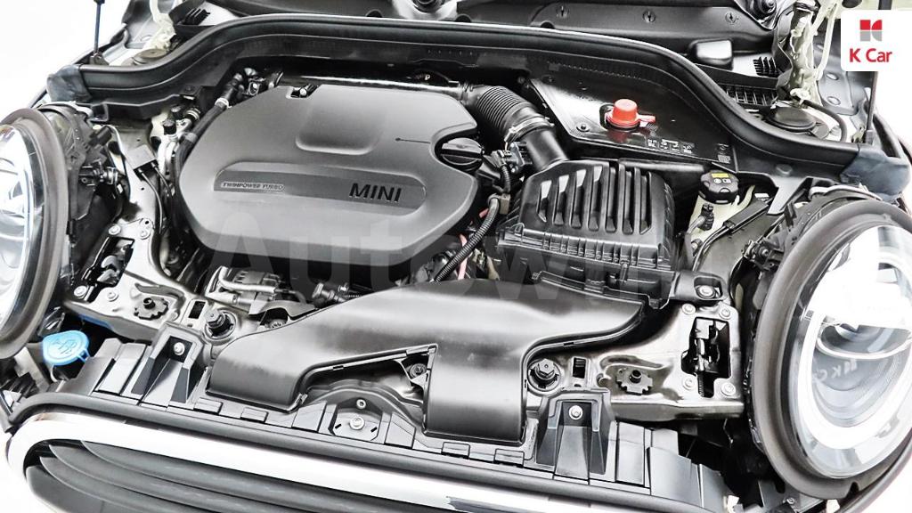 2019 MINI COOPER D BASIC - 9