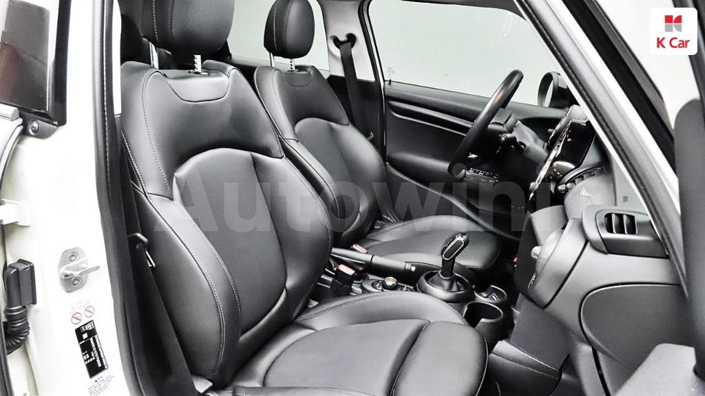 2019 MINI COOPER D BASIC - 13