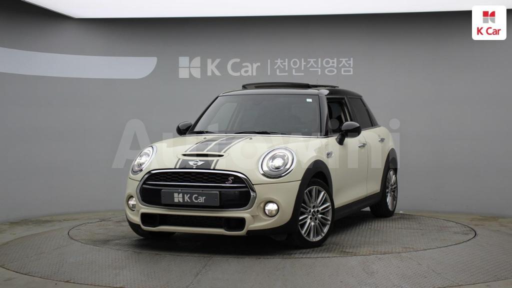 WMWXT7108G2C15265 2016 MINI COOPER SD BASIC-0