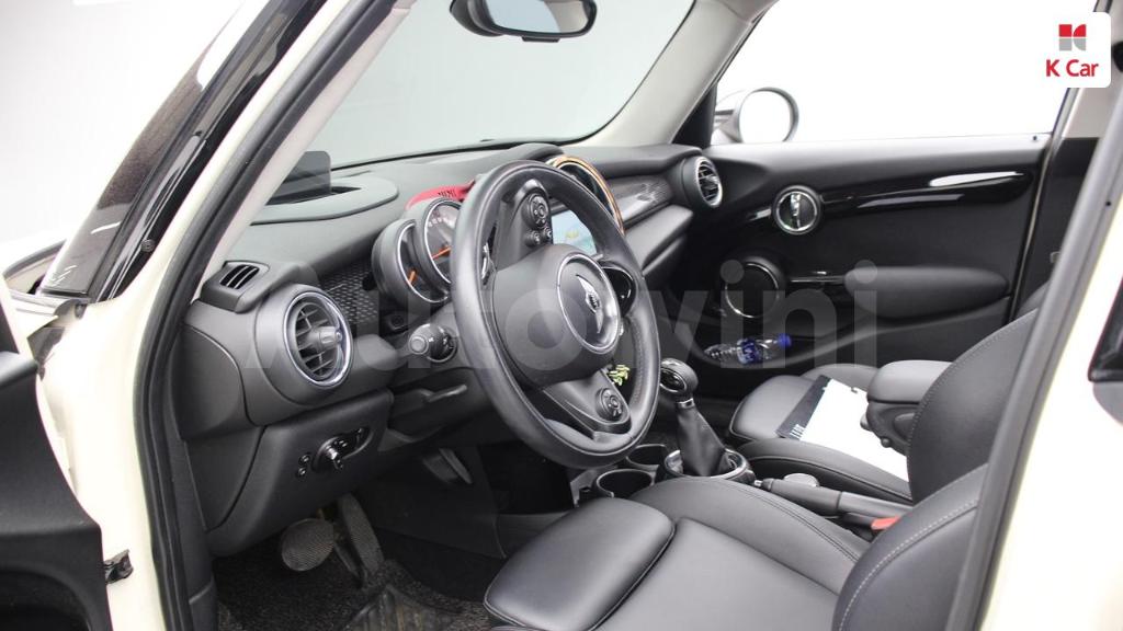 WMWXT7108G2C15265 2016 MINI COOPER SD BASIC-2