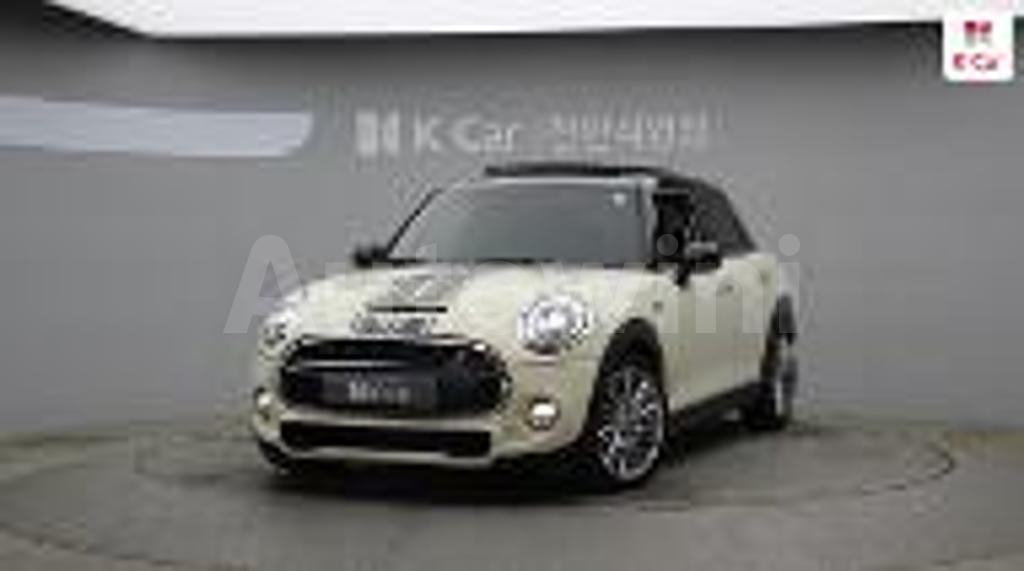 2016 MINI COOPER SD BASIC - 9