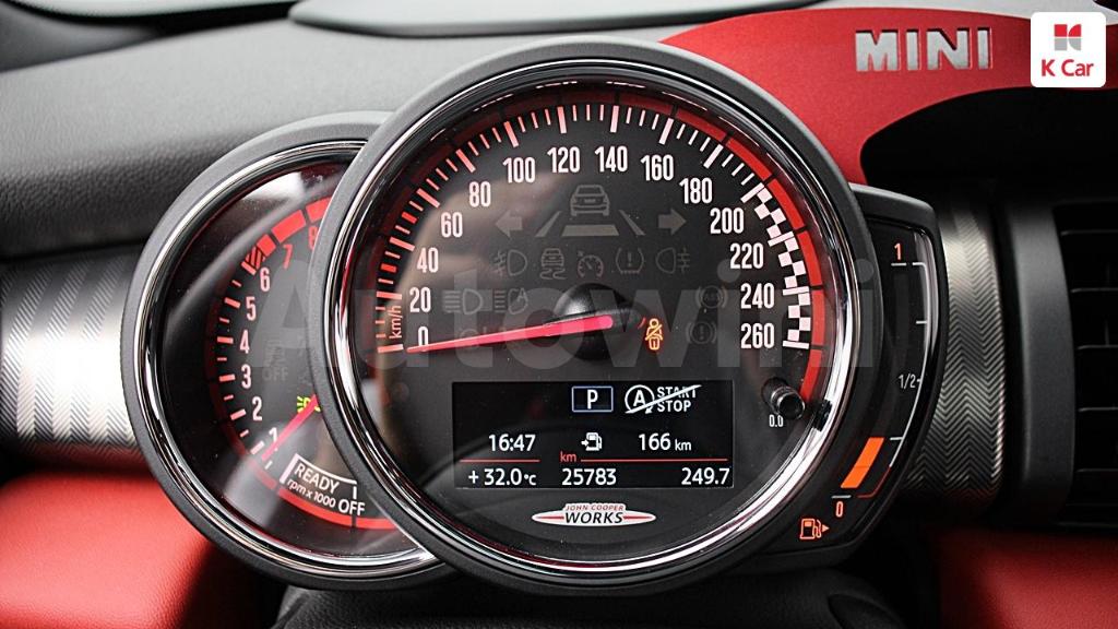 2019 MINI COOPER S JCW - 11