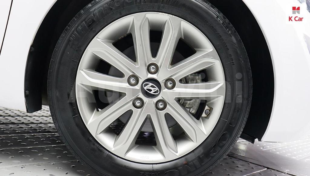 2016 HYUNDAI  AVANTE ELANTRA 1.6 GDI SMART - 7