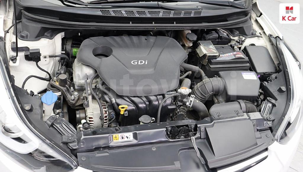 2016 HYUNDAI  AVANTE ELANTRA 1.6 GDI SMART - 9