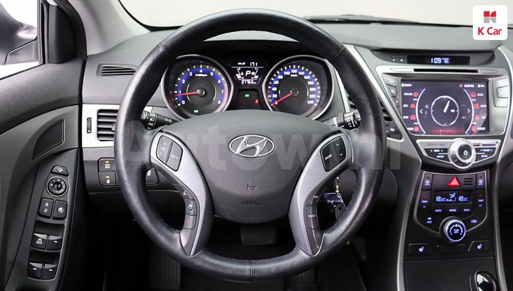 2016 HYUNDAI  AVANTE ELANTRA 1.6 GDI SMART - 13