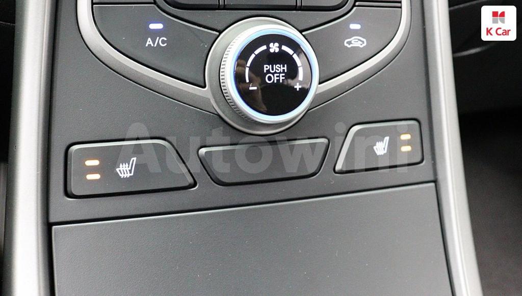 2016 HYUNDAI  AVANTE ELANTRA 1.6 GDI SMART - 24