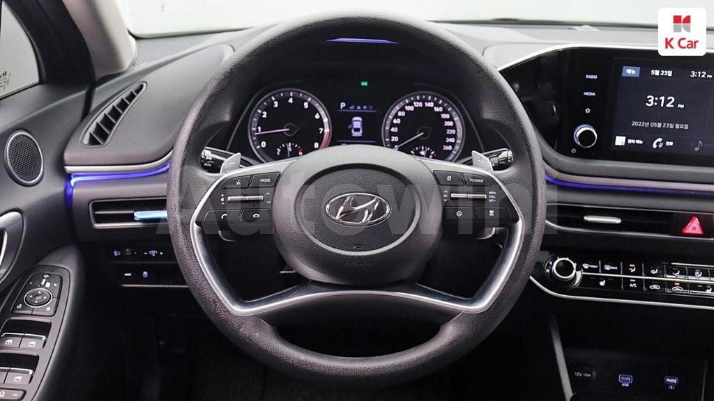 2020 HYUNDAI SONATA DN8 2.0 2.0 LPI() - 18