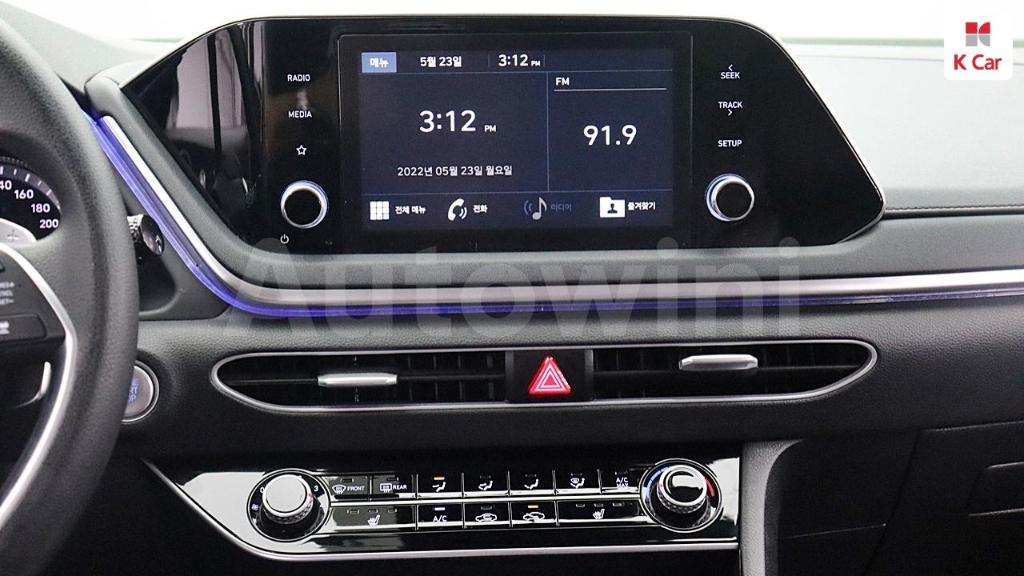 2020 HYUNDAI SONATA DN8 2.0 2.0 LPI() - 19
