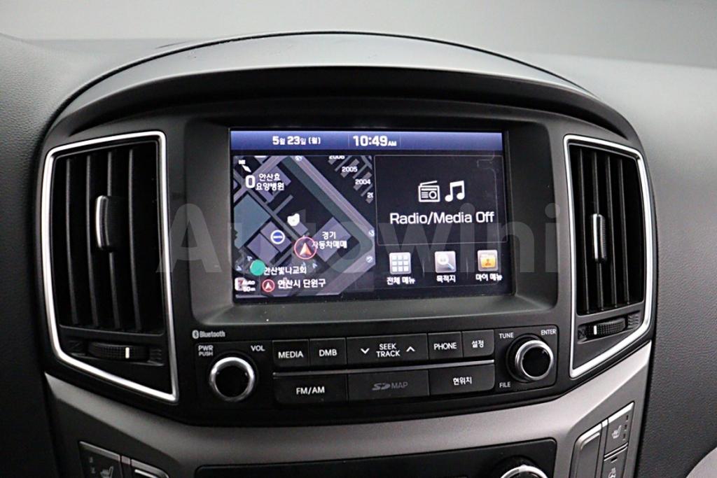 2017 HYUNDAI GRAND STAREX H-1 5 SEATS VAN - 28