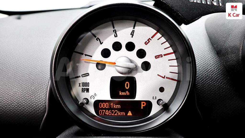 2014 MINI COOPER COUNTRYMAN D SE - 16