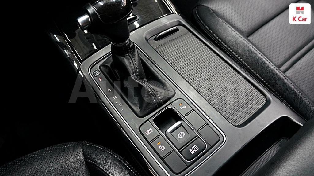 2015 KIA  SORENTO DIESEL 2.0 2WD - 17
