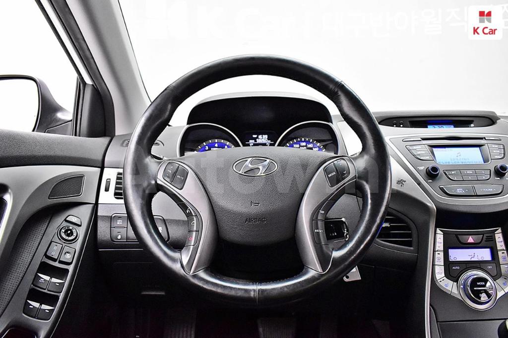 2014 HYUNDAI AVANTE MD ELANTRA M16 GDI SMART - 18