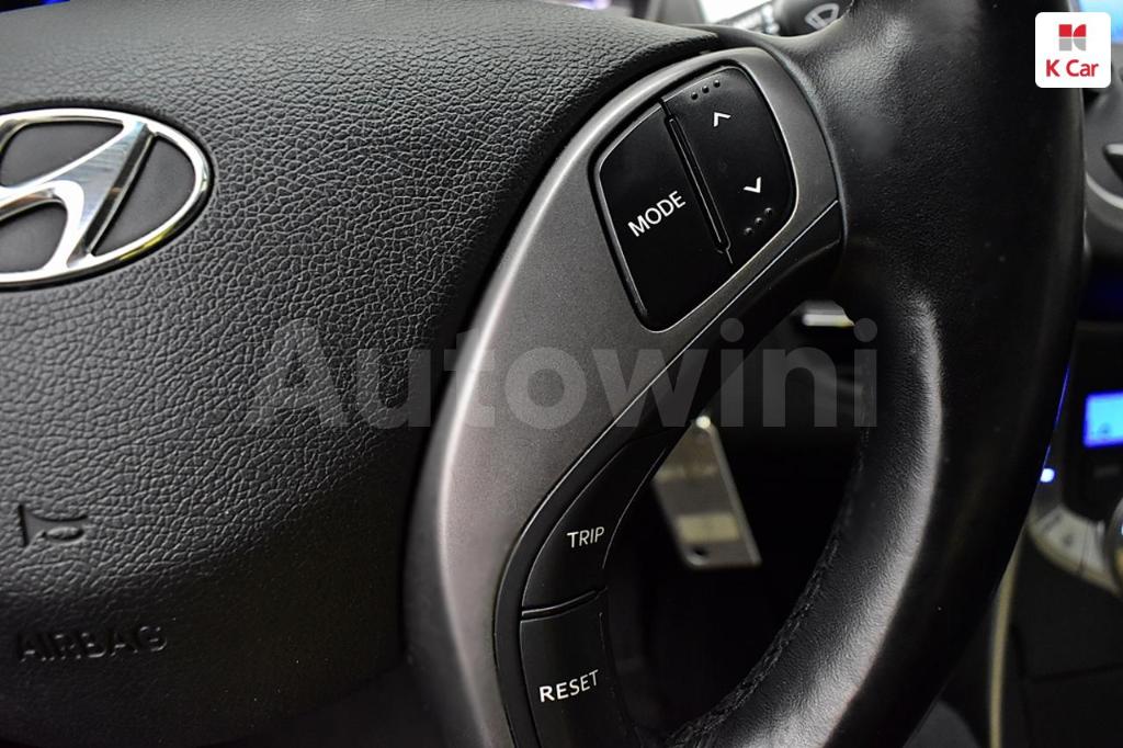 2014 HYUNDAI AVANTE MD ELANTRA M16 GDI SMART - 23