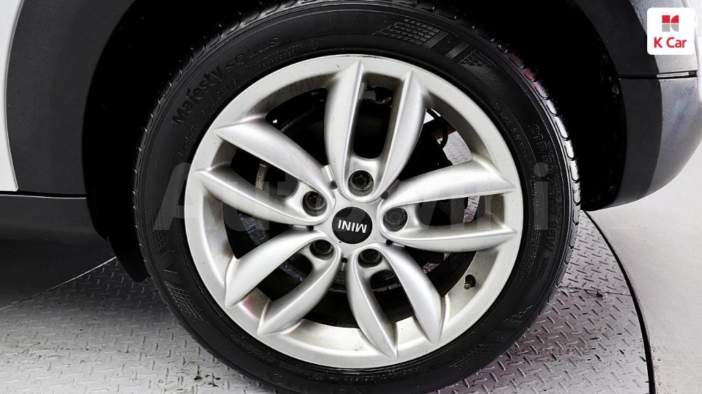 WMWXD3102EWS45757 2014 MINI COOPER COUNTRYMAN D BASIC-5