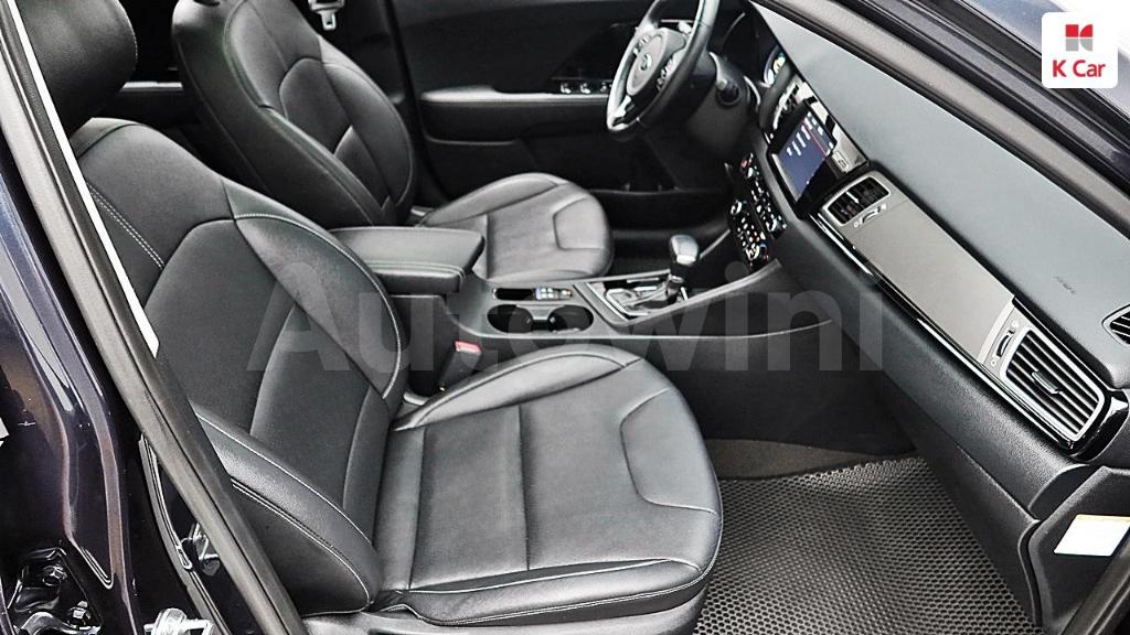 2018 KIA NIRO PRESTIGE - 12