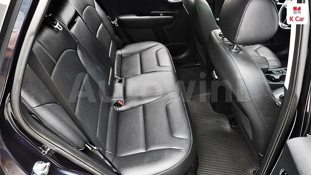 2018 KIA NIRO PRESTIGE - 14