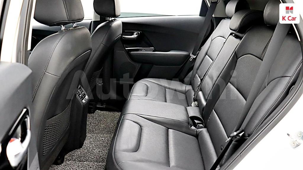 2018 KIA NIRO PRESTIGE - 16
