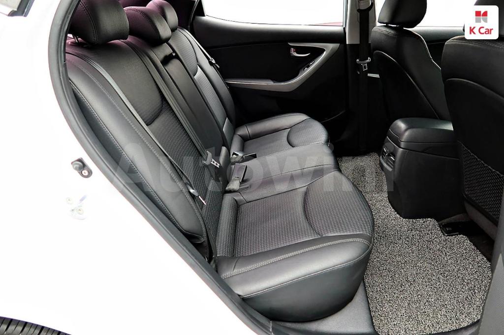 2015 HYUNDAI  AVANTE ELANTRA 1.6 GDI PREMIUM - 13