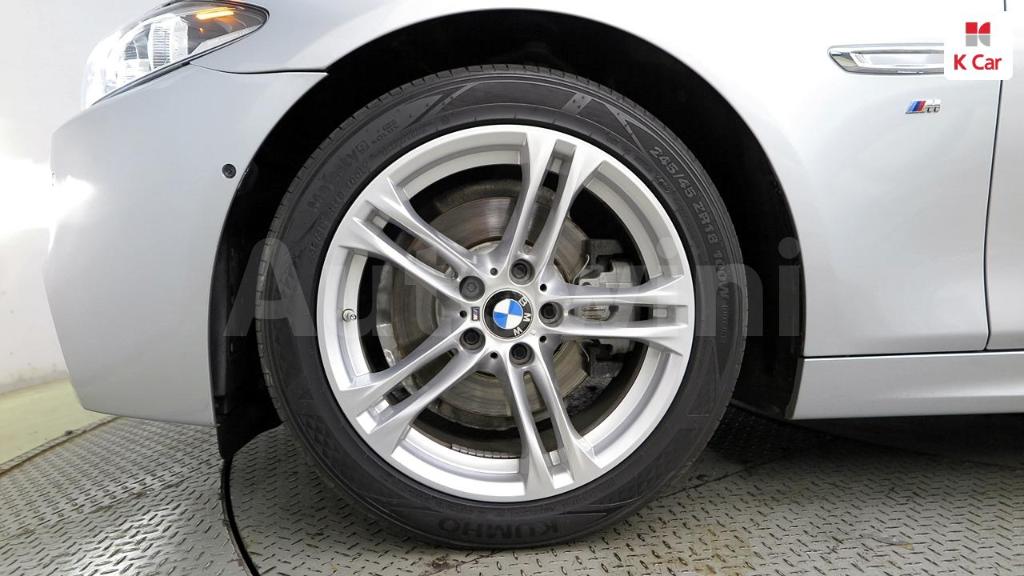 2016 BMW 5 SERIES F10  520D XDRIVE M AERO DYNAMIC - 5