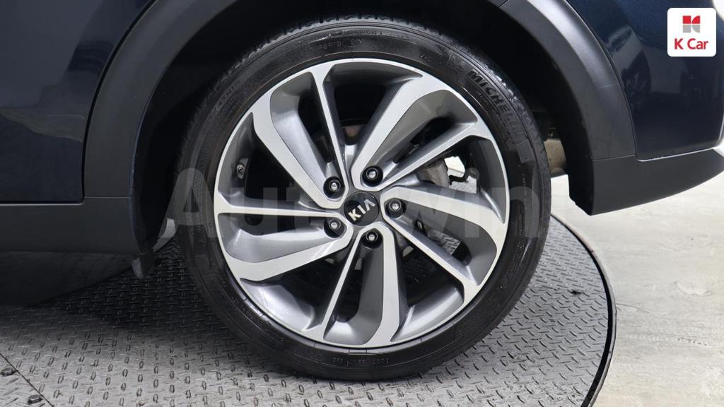 2018 KIA NIRO PRESTIGE - 6