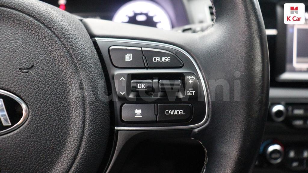 2018 KIA NIRO PRESTIGE - 22
