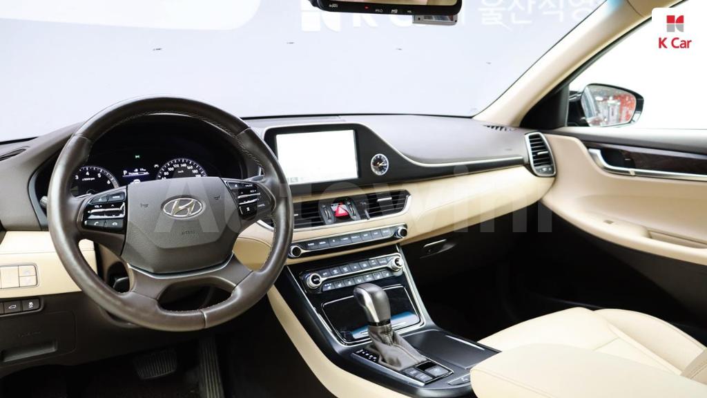 2018 HYUNDAI GRANDEUR IG AZERA 2.4 PREMIUM - 11