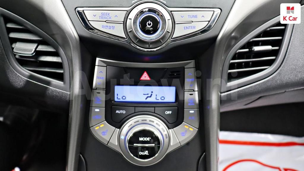 2013 HYUNDAI AVANTE MD ELANTRA M16 GDI SMART - 24