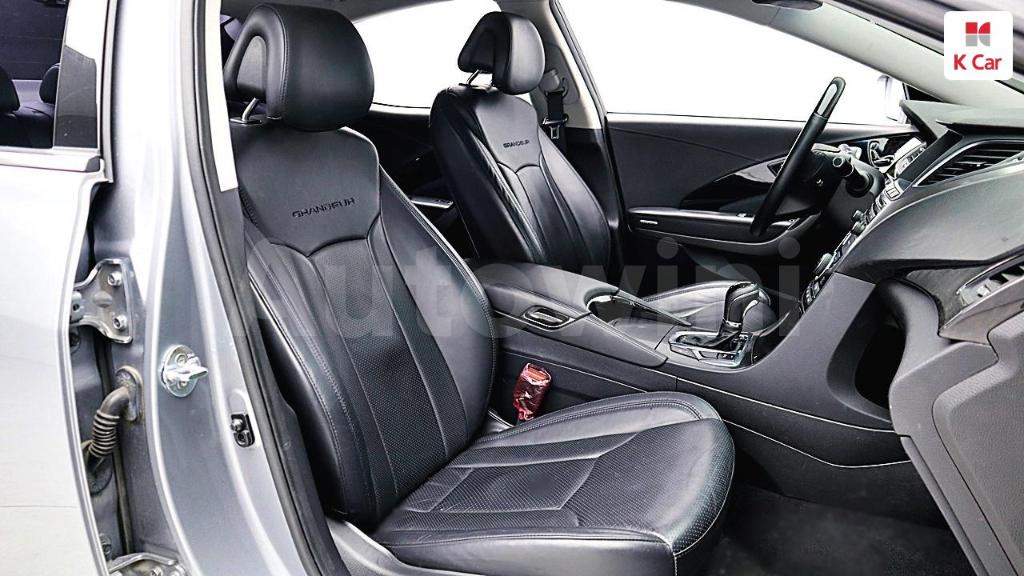 2016 HYUNDAI GRANDEUR HG AZERA PREMIUM - 13