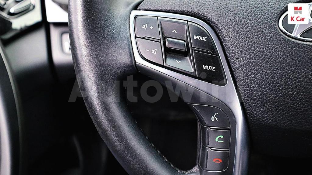 2016 HYUNDAI GRANDEUR HG AZERA PREMIUM - 20