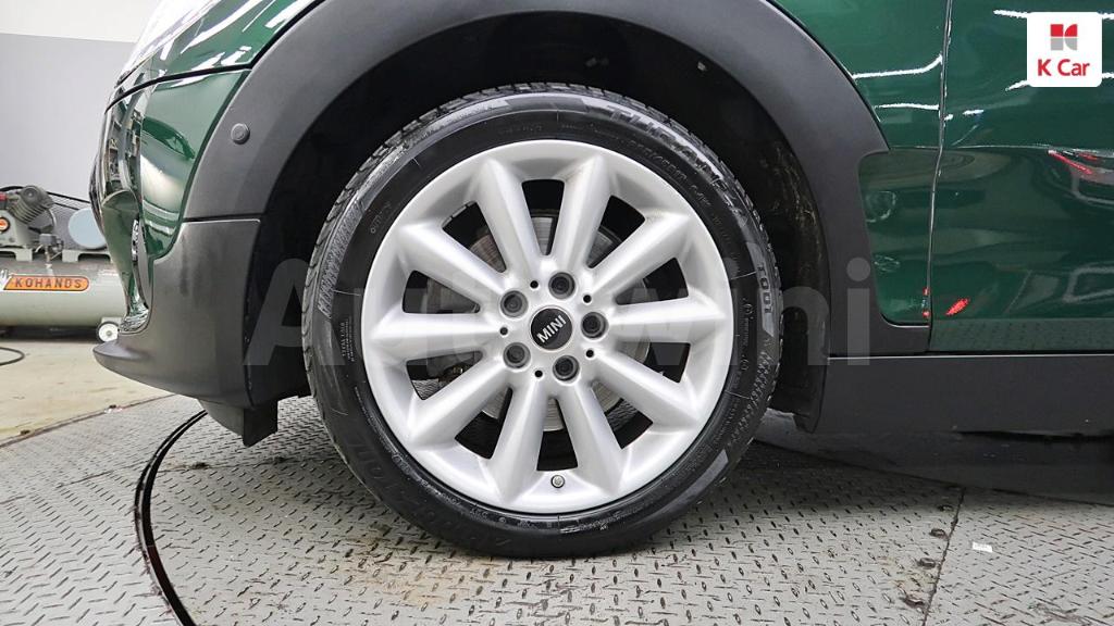 WMWLR910XJ2E68488 2018 MINI COOPER CLUBMAN D BASIC-4