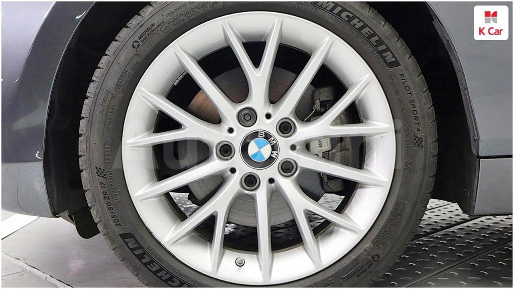 2015 BMW 1 SERIES F20  118D SPORTS 5 DOOR - 5