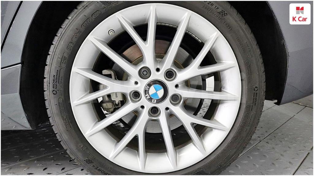 2015 BMW 1 SERIES F20  118D SPORTS 5 DOOR - 6