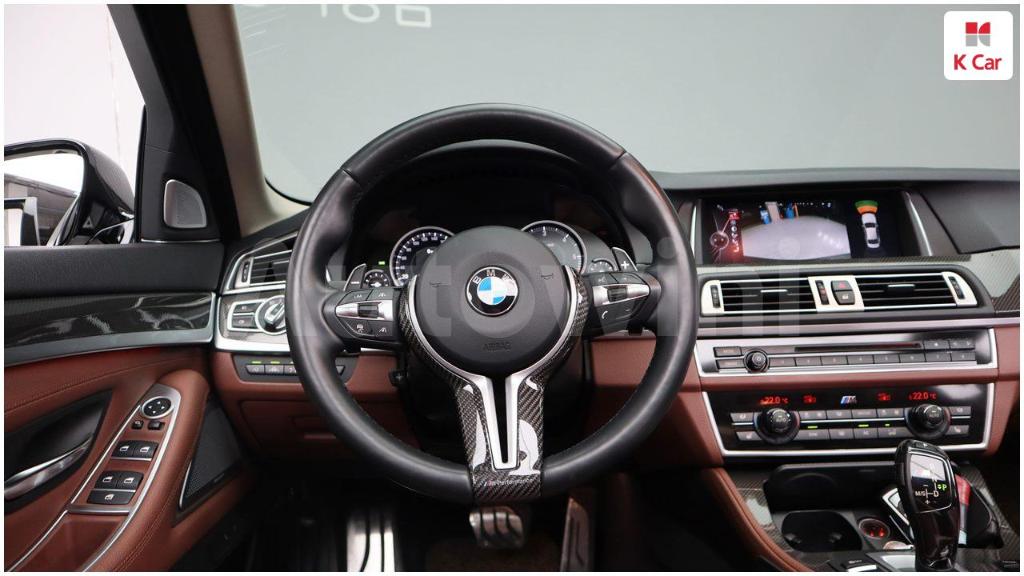 2016 BMW 5 SERIES F10  520D XDRIVE M AERO DYNAMIC - 18