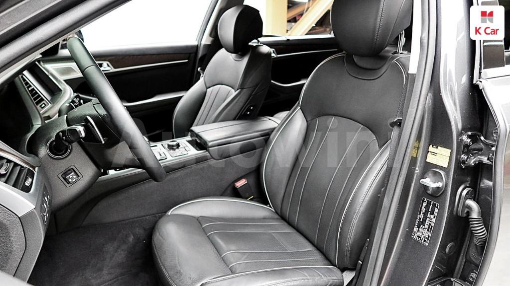 2018 GENESIS G80 3.3 GDI AWD - 12
