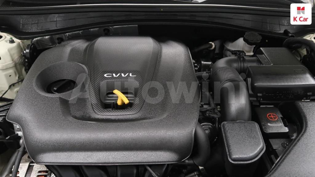 2018 KIA K5 2ND GEN OPTIMA 2.0 SX - 9