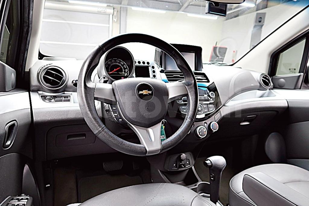 2013 GM DAEWOO (CHEVROLET) SPARK LT - 24
