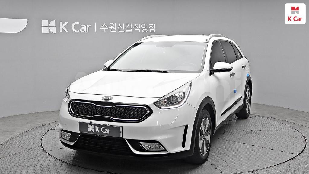 KNACB81CGHA020118 2017 KIA NIRO PRESTIGE-0